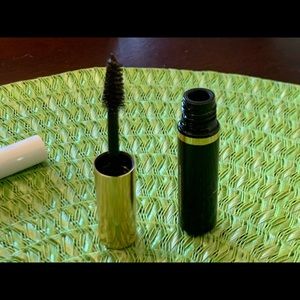 Mellow Tinted Brow Gel